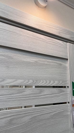 Межкомнатная дверь  