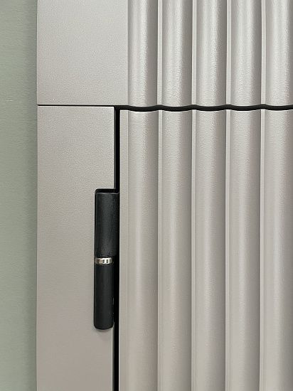 Входная дверь  